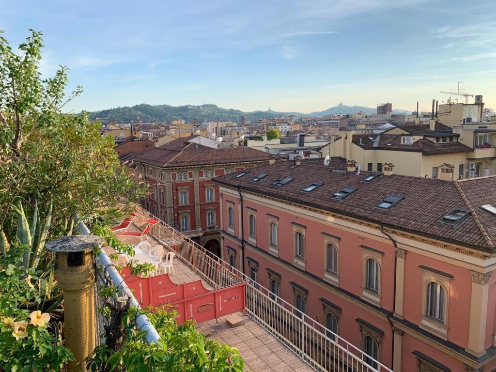 Il Giardino Sui Tetti Apartment Болоня Екстериор снимка
